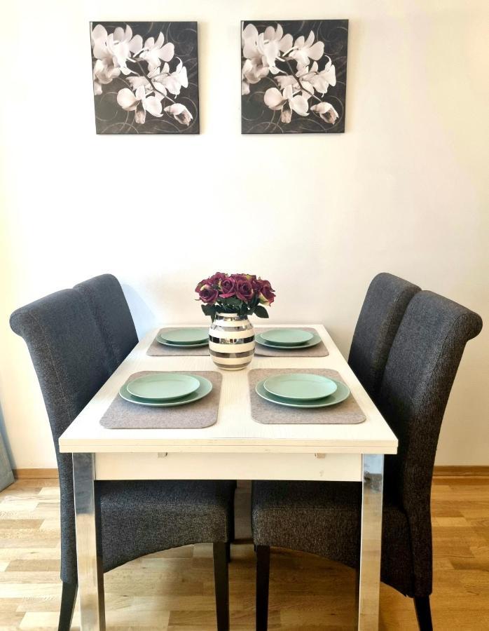 Demims Apartments Lillestrom - Central Location & Parking Екстер'єр фото